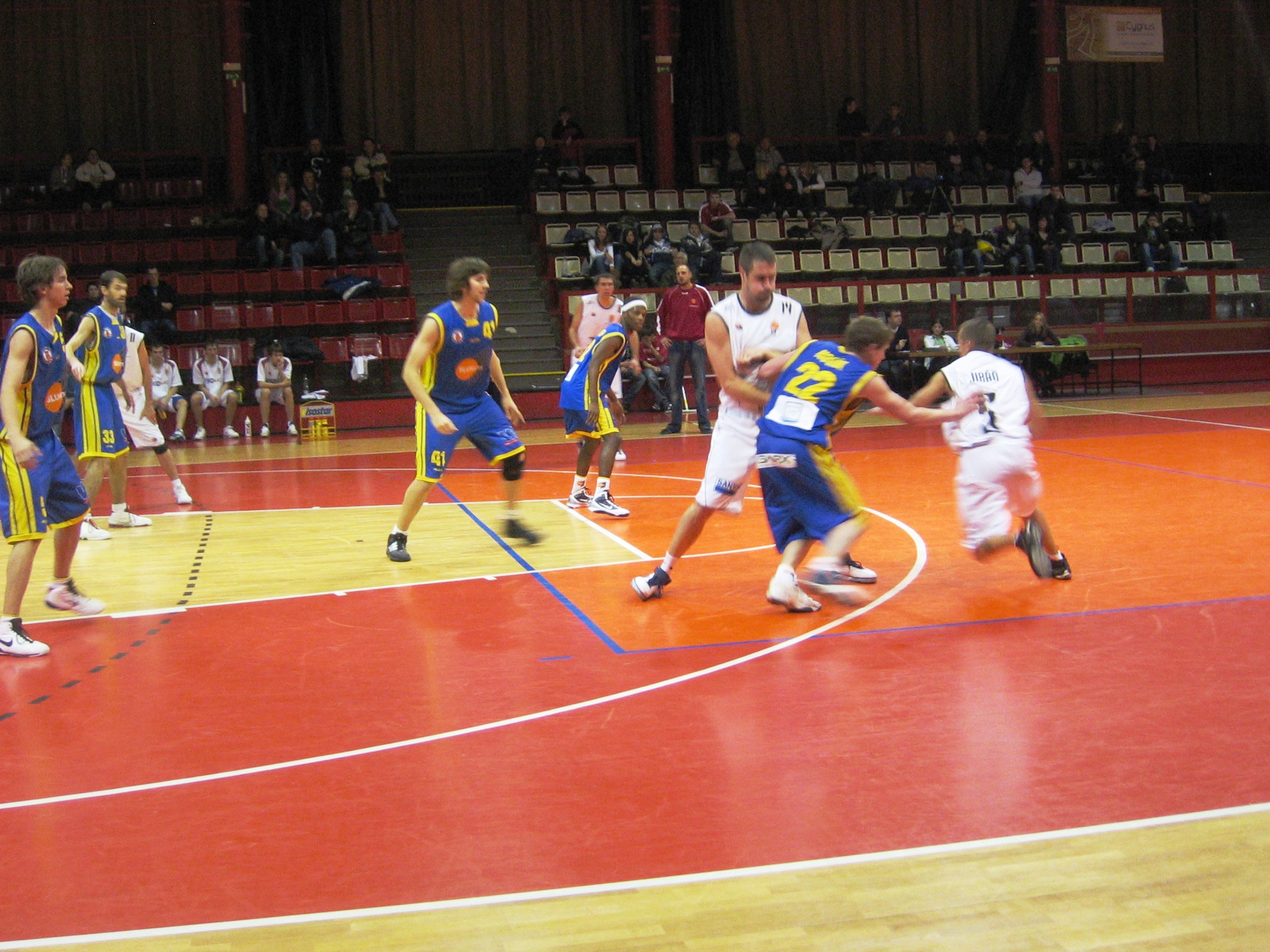 2009-12-03 Levharti A vs. BK Ústí ČP 164.JPG